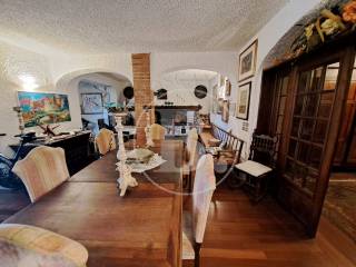 appartamento in villa, Siena