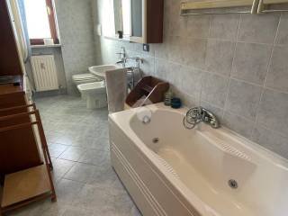 bagno con vasca1