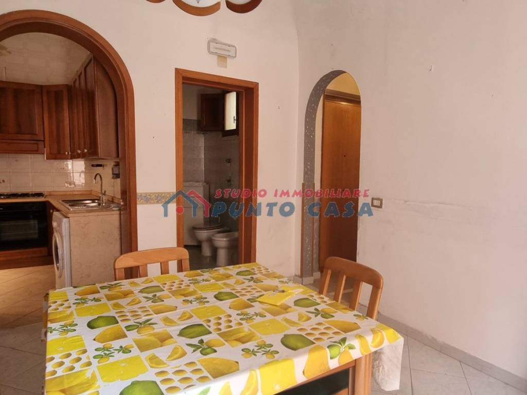 Vendita Appartamento in via San Francesco di Paola. Trapani. Buono stato,  primo piano, con balcone, rif. 107134949