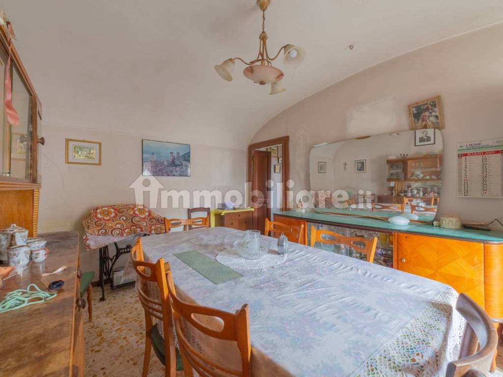 Sale Singlefamily detached house in via Madonna di Loreto Pacentro. To