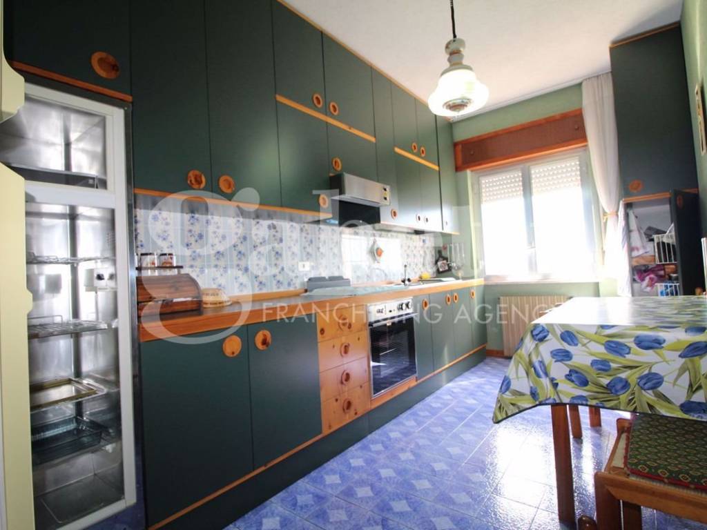 cucina p1.jpg