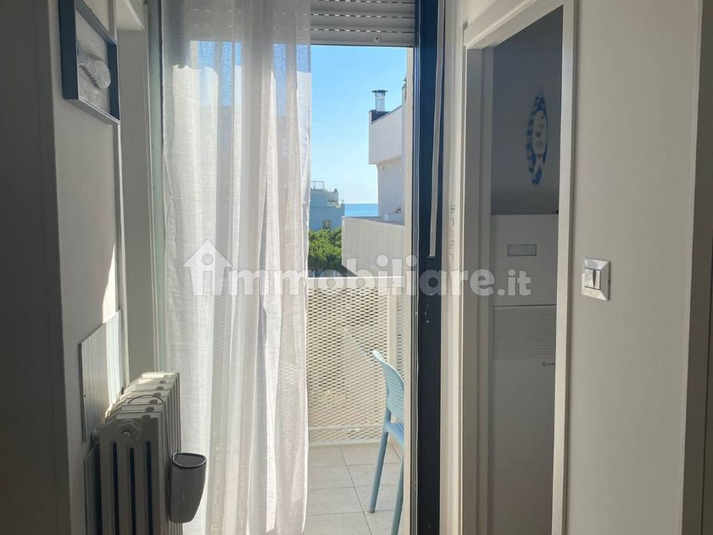 Rent Apartment in viale Trieste 10. Rimini. Fourth floor, with terrace, independent heating, ref
