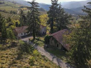 Foto - Vendita Rustico / Casale da ristrutturare, Levice, Langhe Roero