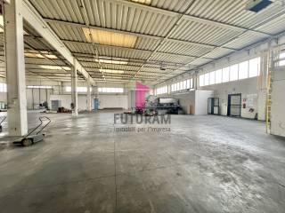CAPANNONE 1200MQ IN VENDITA A CITTADELLA