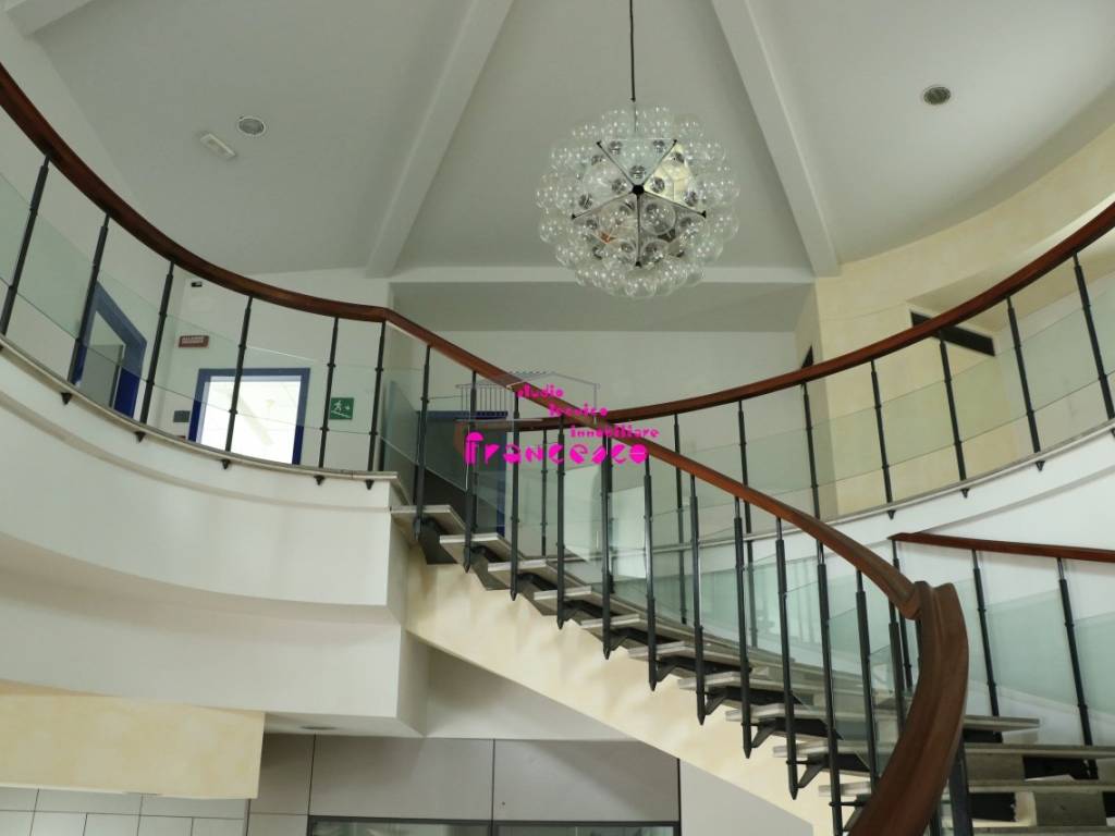 Particolare delle bellissime scale