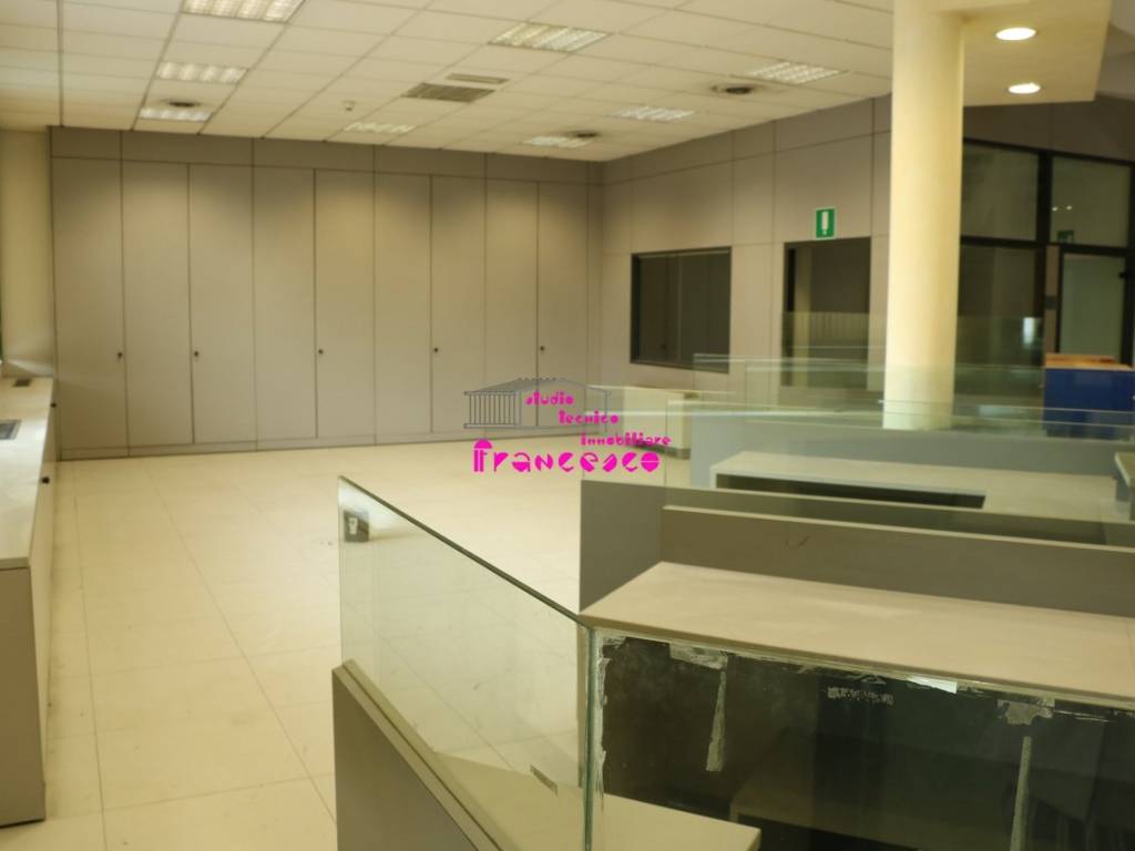 Altra veduta dei locali al piano terreno