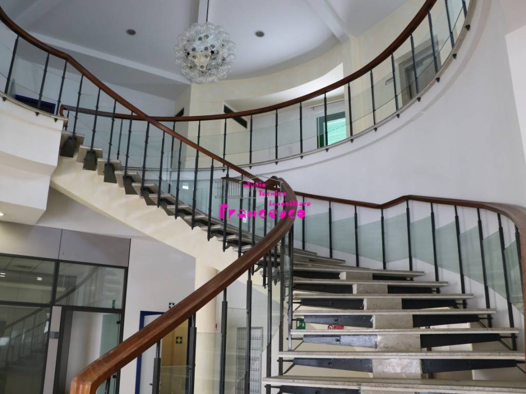 Particolare delle bellissime scale