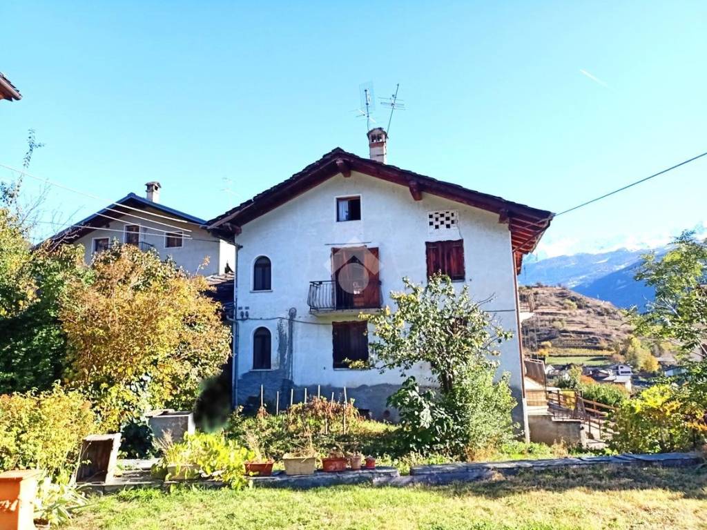 Lato Ovest casa Loc. Etavel -