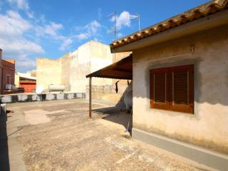 casa singola con terrazzo ad avola  17