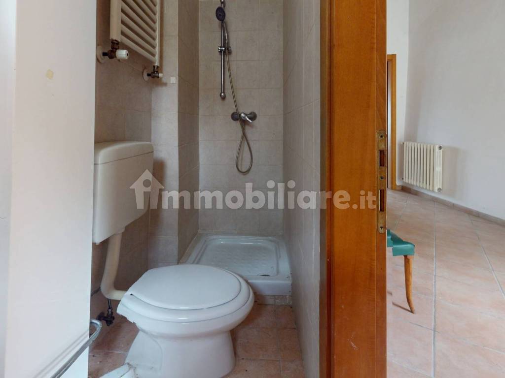Bilocale-Castrocaro-Bathroom