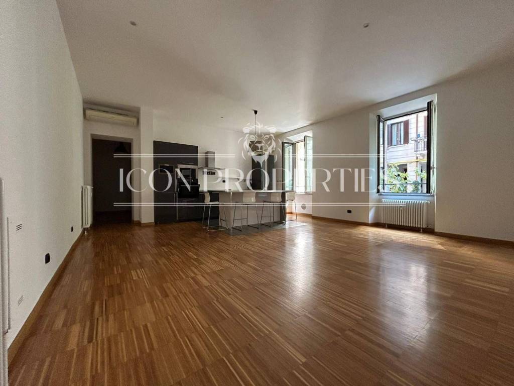 Rent Apartment Milan. 3room flat in via Giulio Uberti. Excellent