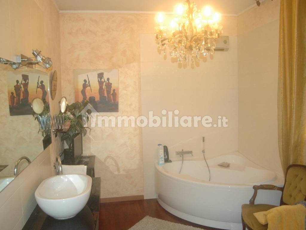 BAGNO PRINCIPALE