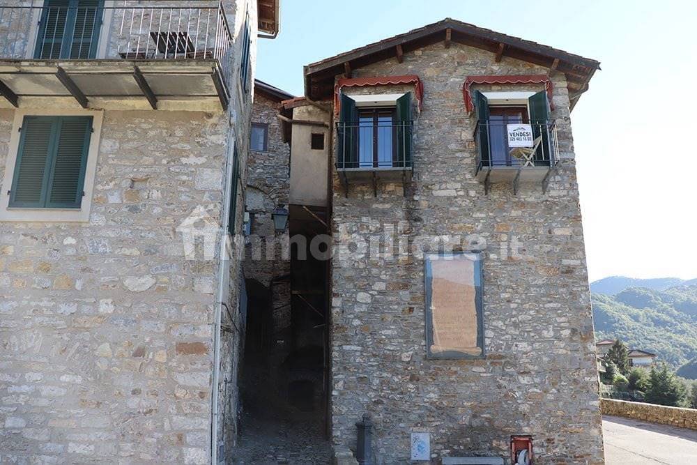 Apricale-Liguria-townhouse-for-sale-le-45095-101