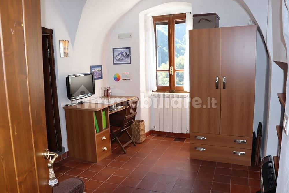 Apricale-Liguria-townhouse-for-sale-le-45095-121