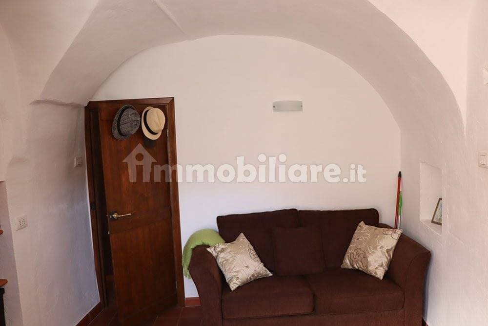 Apricale-Liguria-townhouse-for-sale-le-45095-124