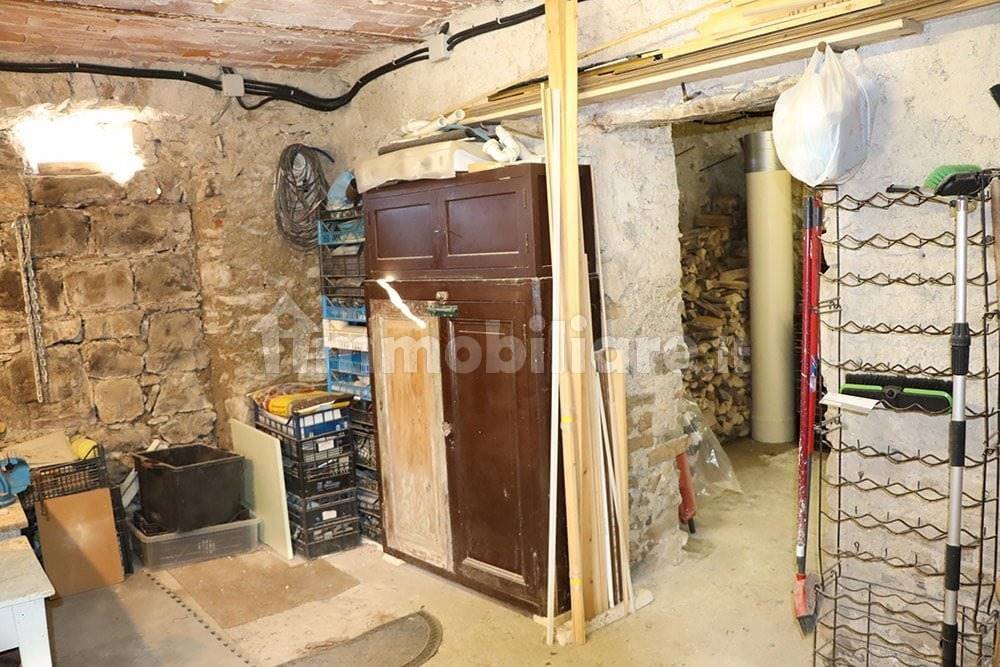 Apricale-Liguria-townhouse-for-sale-le-45095-139