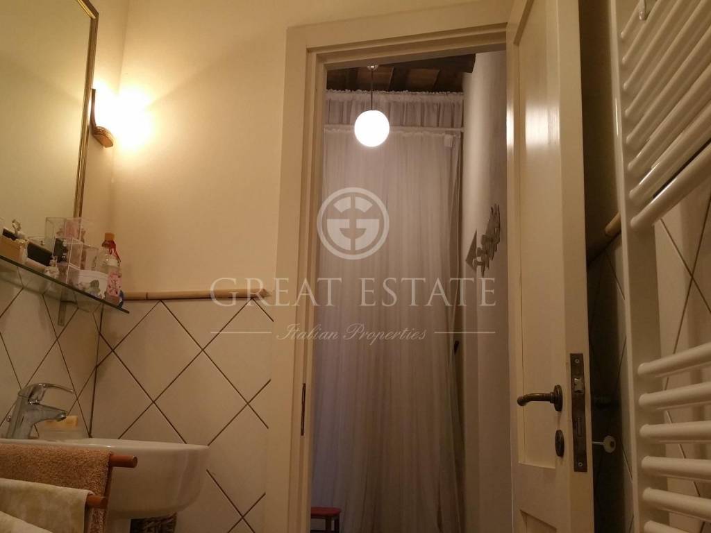 vendesi-appartamento-in-centro-storico-in-umbria-terni-ficulle-15656919264827.jpg