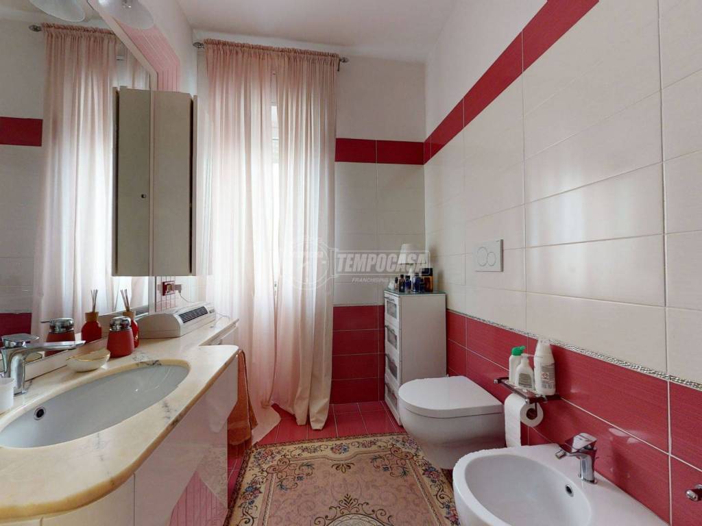 25 Bagno