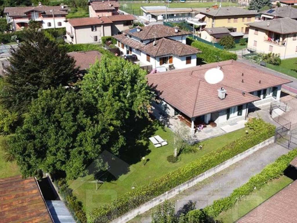 villa vendita svizzera vista