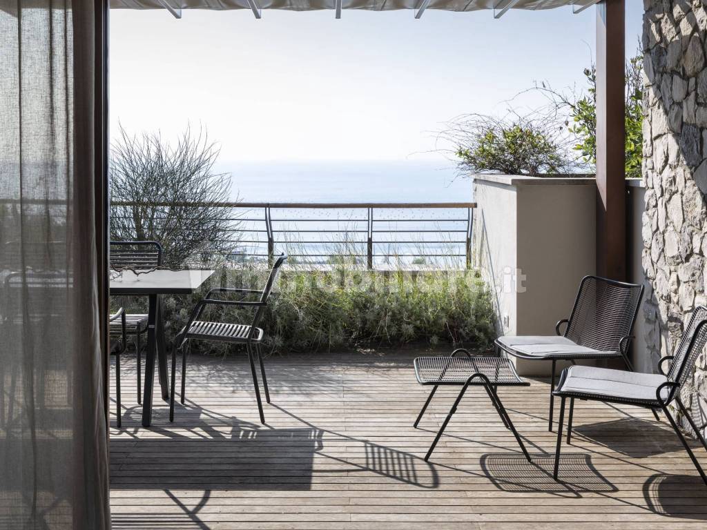 Vendita Appartamento DuinoAurisina. Trilocale in Strada di