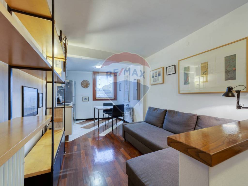 Sale Apartment Padua. 2room flat in via Vincenzo Stefano Breda 7