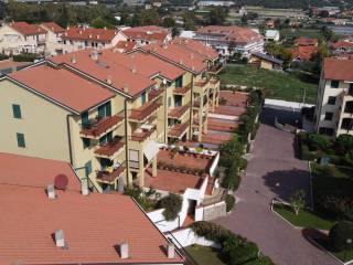 Vista esterna della palazzina