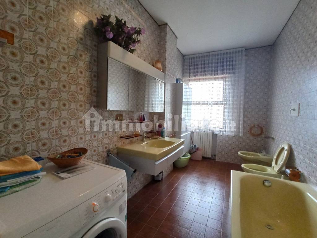 bagno appartamento lorenzago1