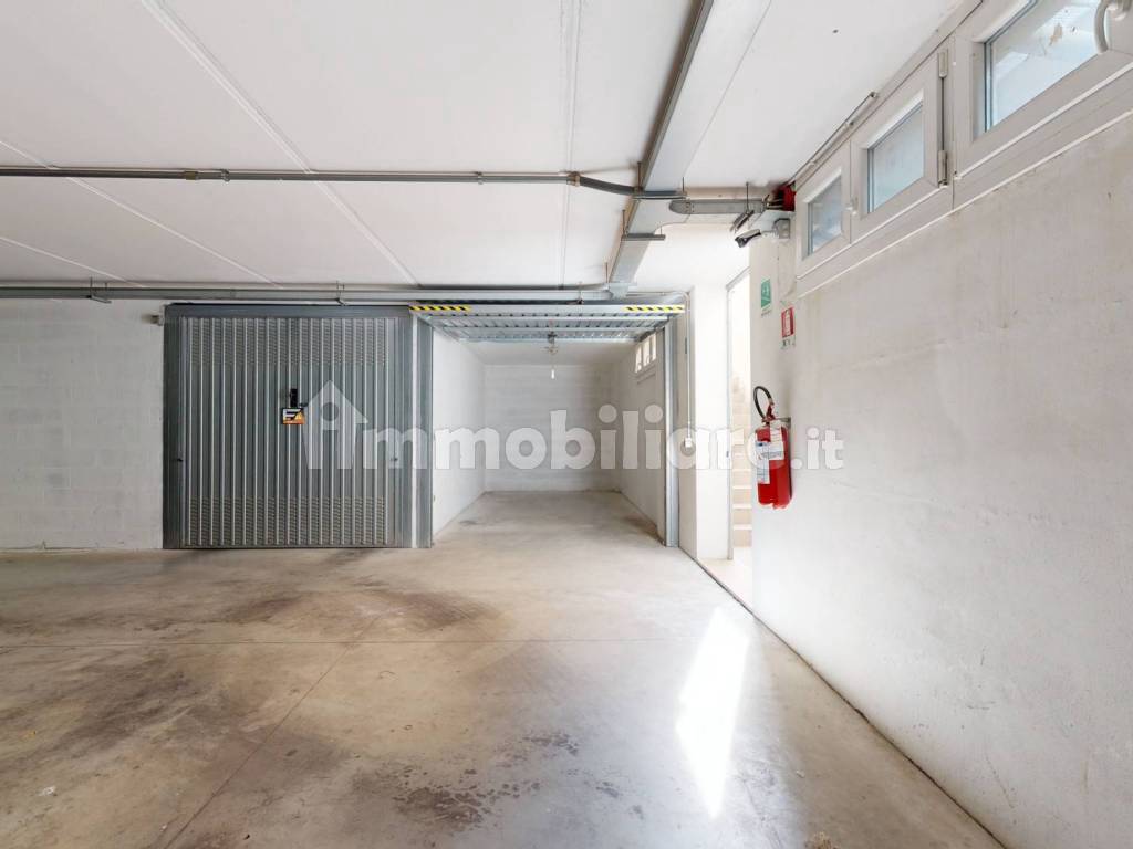 Garage1-03232021_123317