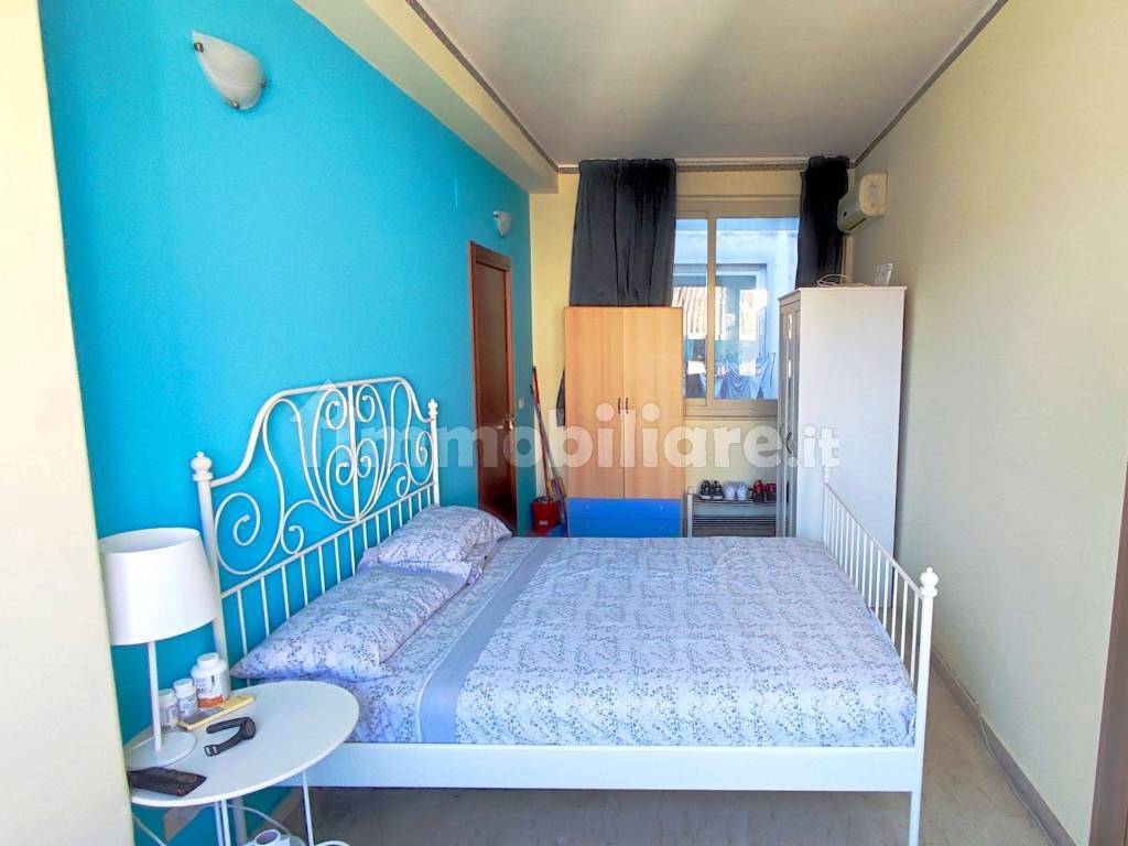 Stanze In Affitto A Catania Per Studenti Stanza singola in affitto, affittasi camera singola via Etnea 353 Borgo