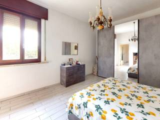 Casa-Indipendente-A-San-Pietro-In-Trento-Bedroom (2)