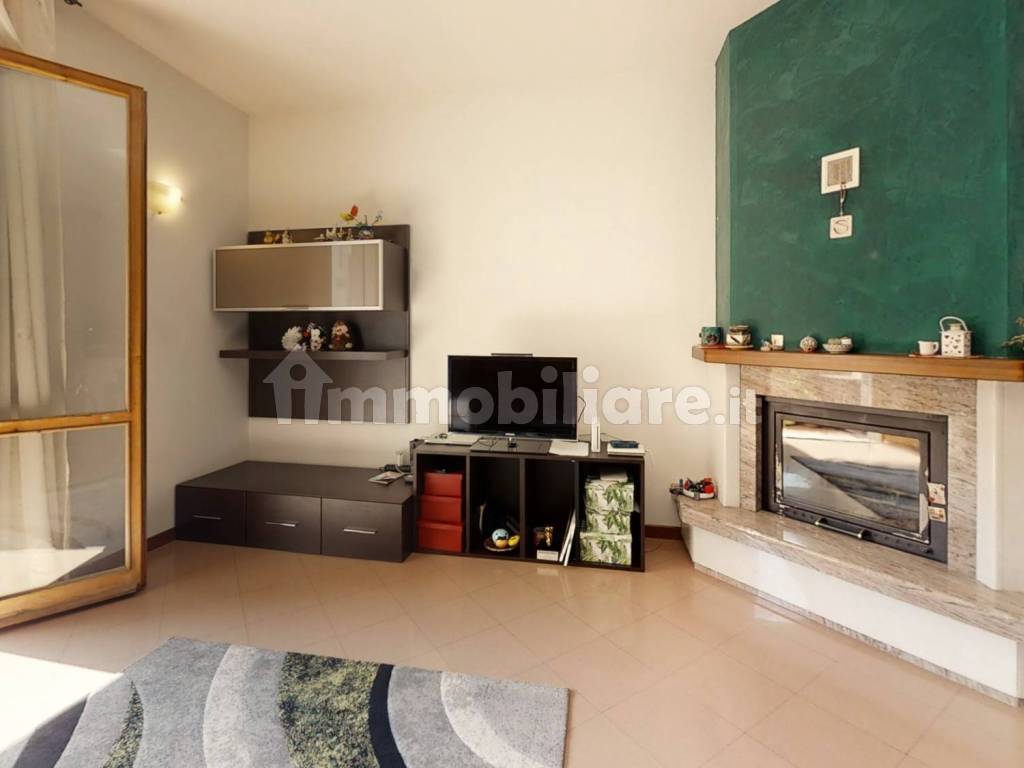 Quadrilocale-San-Piero-in-Bagno-Living-Room