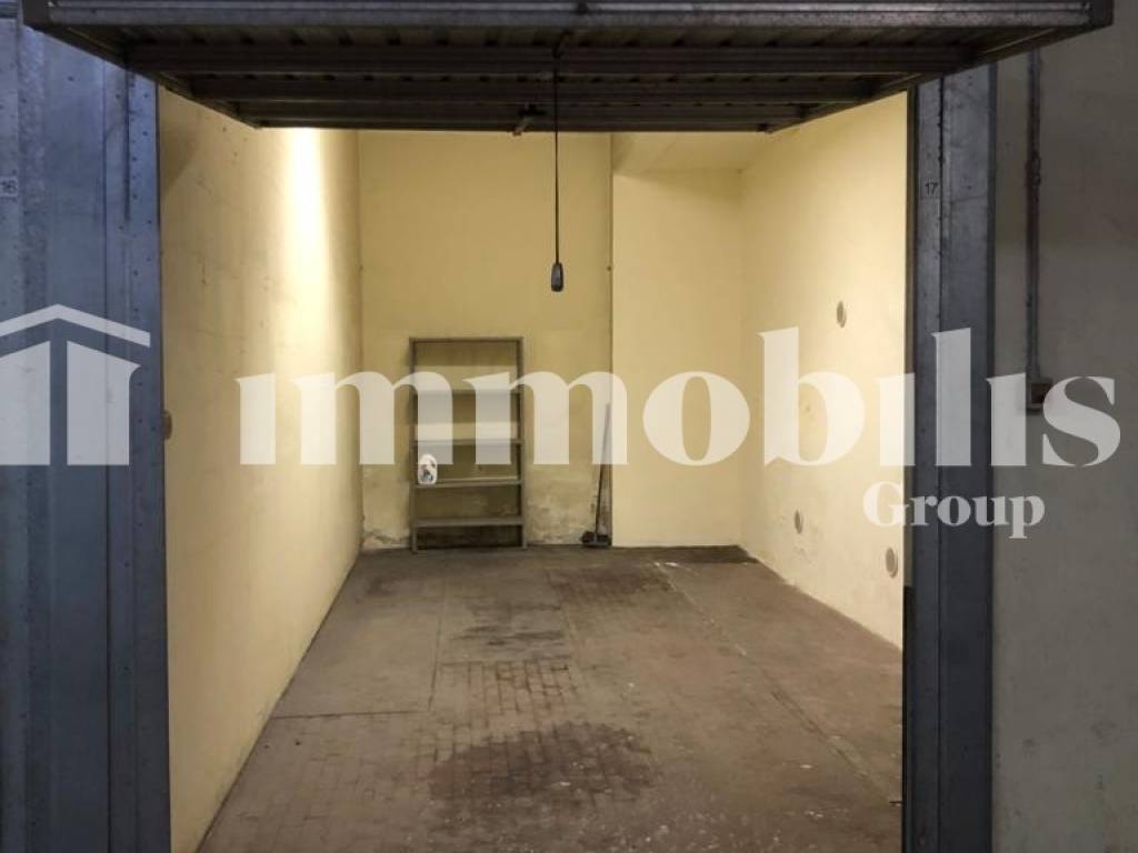 Garage Box via Gaetano Casati 5, Torino, Rif. 107372097 Immobiliare.it