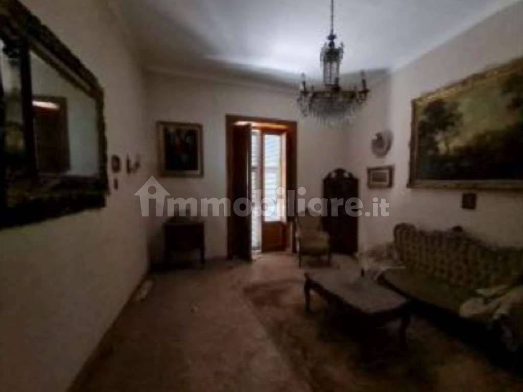 Asta per appartamento, via Federico di Palma, 99, Taranto, rif. 107374929 Immobiliare.it