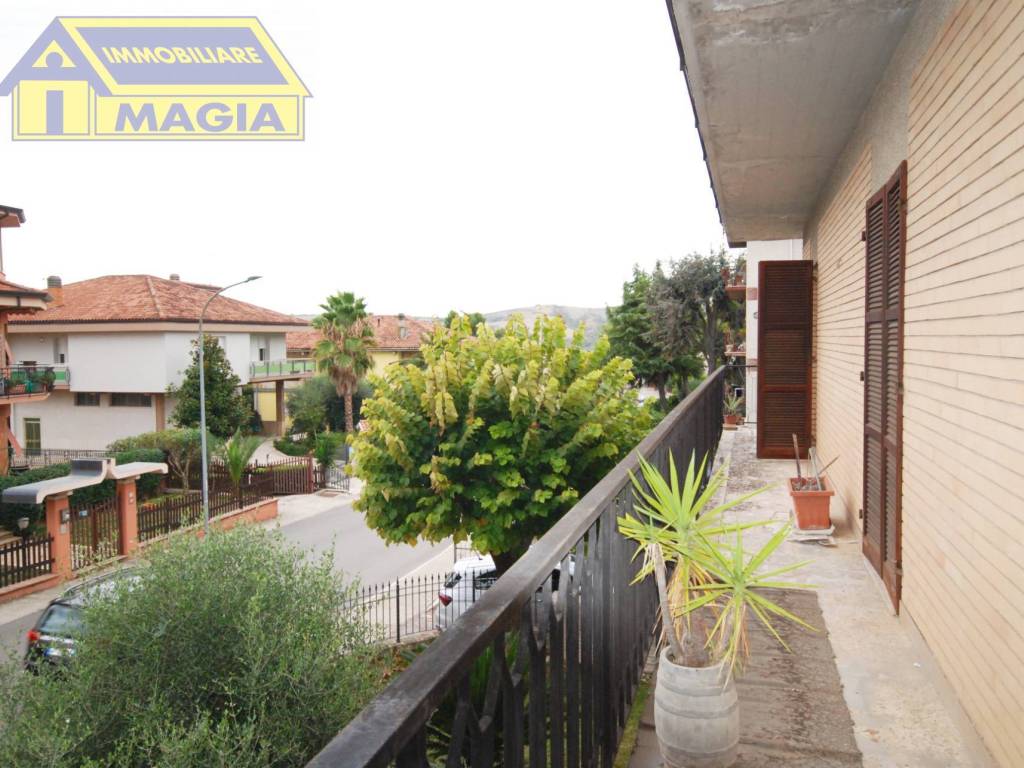 Vendita Appartamento in Castel di Lama. Castel di Lama. Buono stato, primo  piano, posto auto, con balcone, riscaldamento autonomo, rif. 107378277