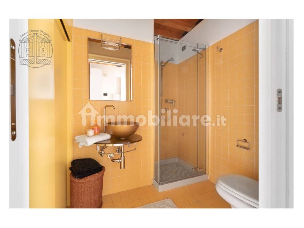 14 bagno ospiti