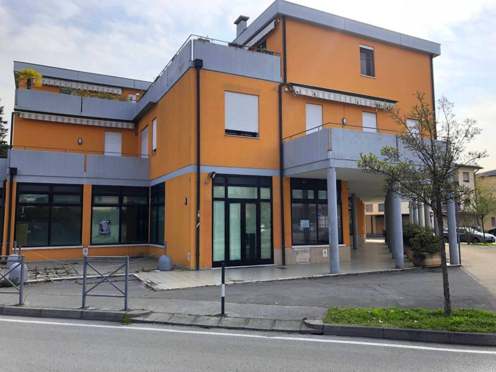 Locale commerciale via francesco baracca 181, ferrovieri - sant'agostino, vicenza