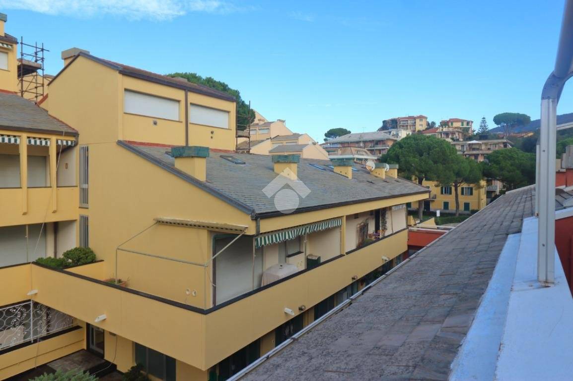 Appartamenti con terrazzo in vendita Lavagna - Immobiliare.it