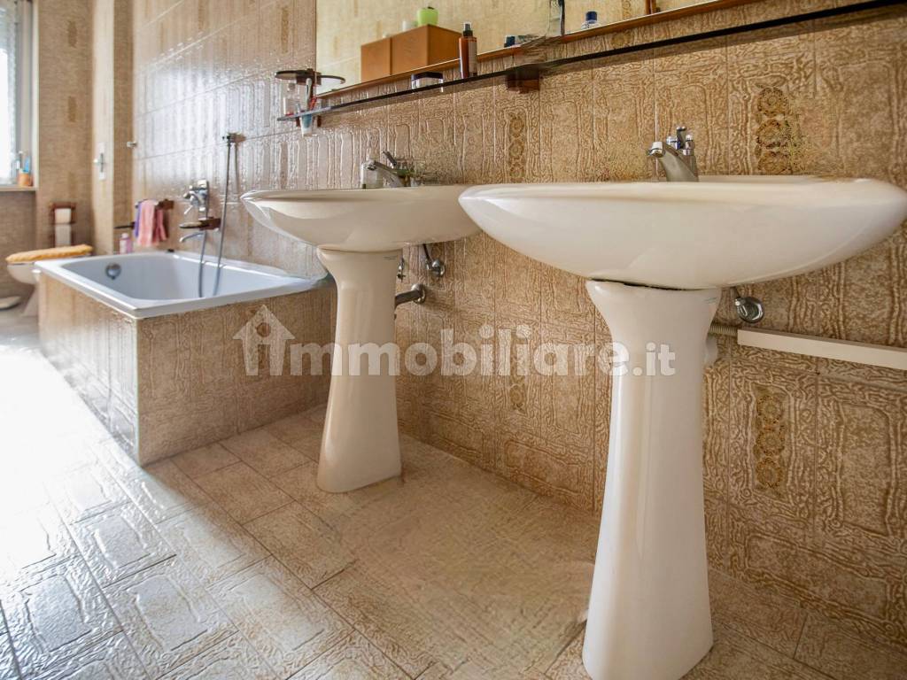 BAGNO PRINCIPALE