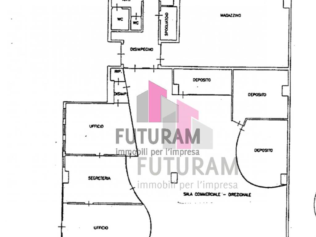 NEGOZIO VETRINATO AL PIANO TERRA