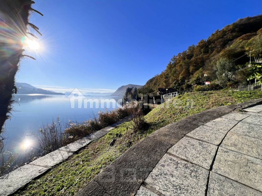 casa vendita nonio lago orta vista strada