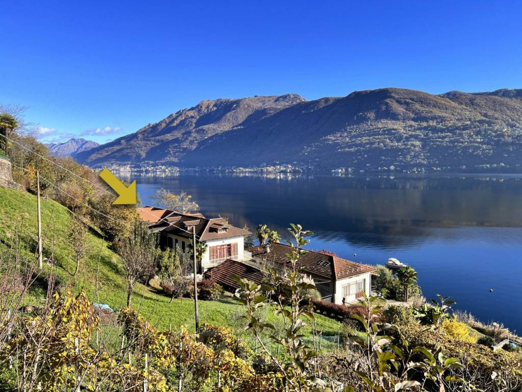 casa vendita nonio lago orta esterno retro