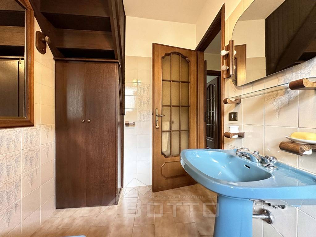 casa vendita carega bagno