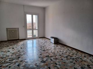 Case in vendita in Via Roma, Carnago - Immobiliare.it