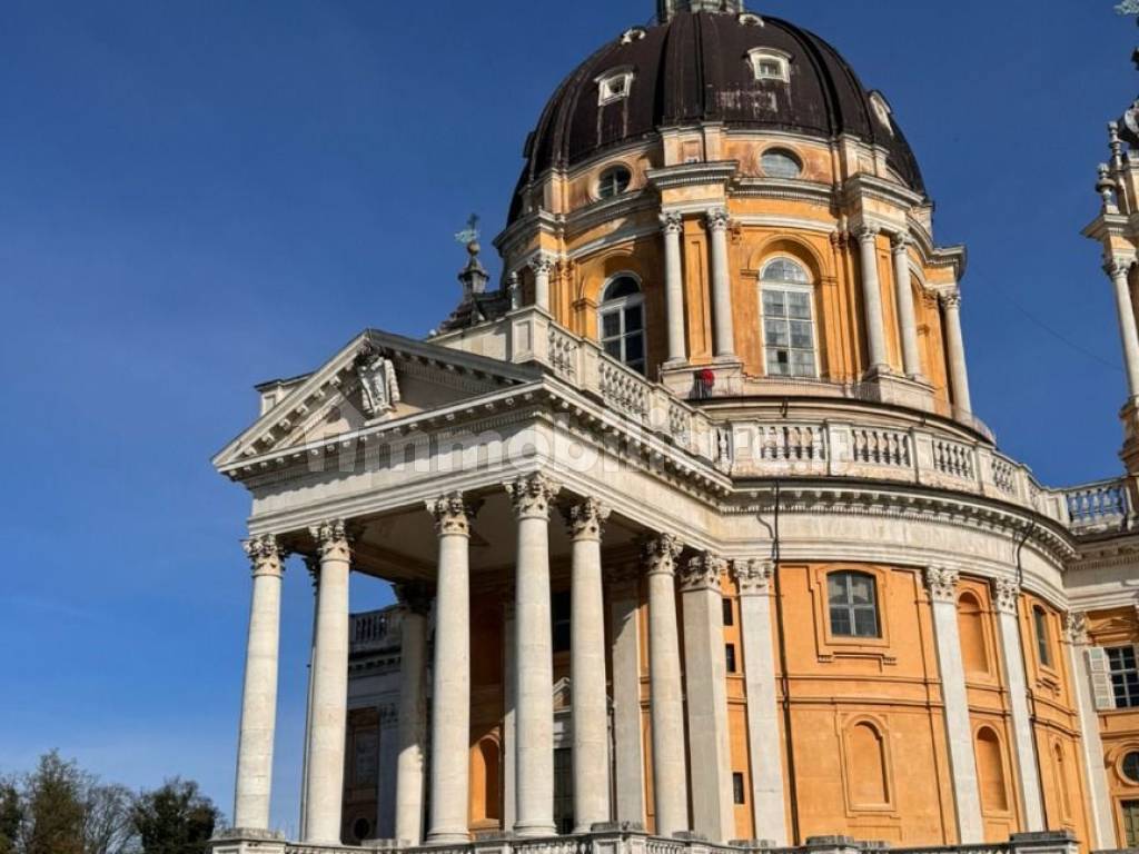 Basilica a 2 minuti