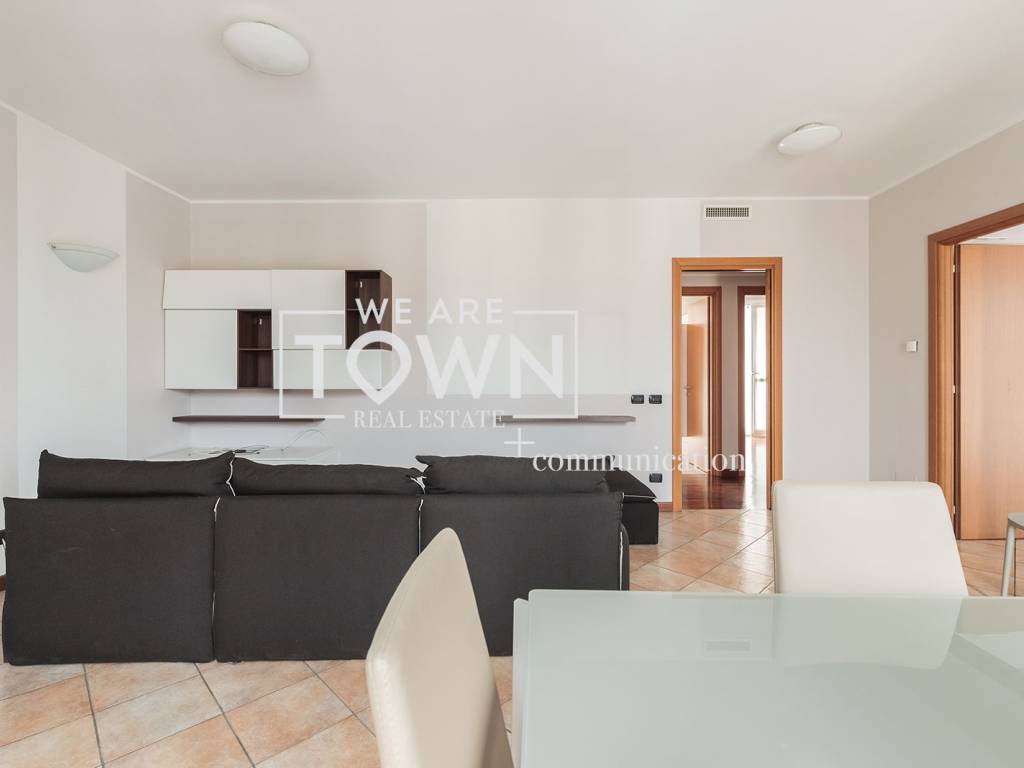 Sale Apartment Gallarate. 3room flat in via Achille Cadolini 7