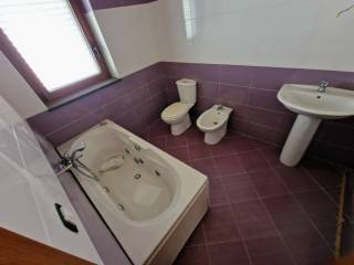 Bagno piano primo