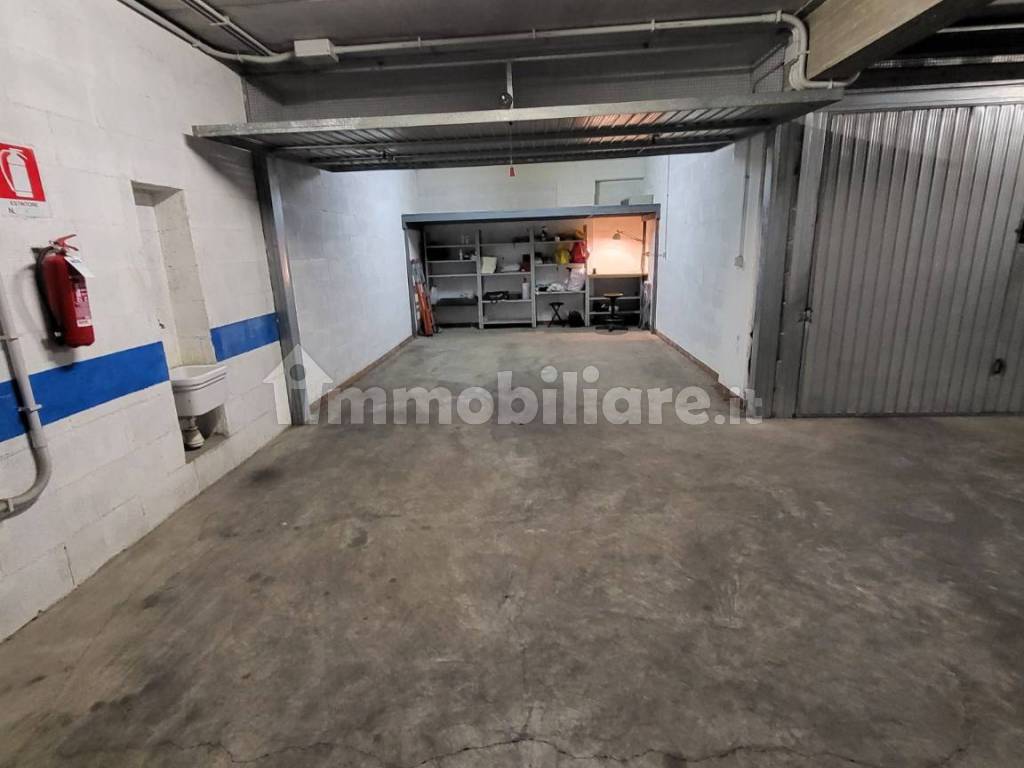 Garage Box via Cecilio Stazio 32A, Roma, Rif. 107472095 Immobiliare.it