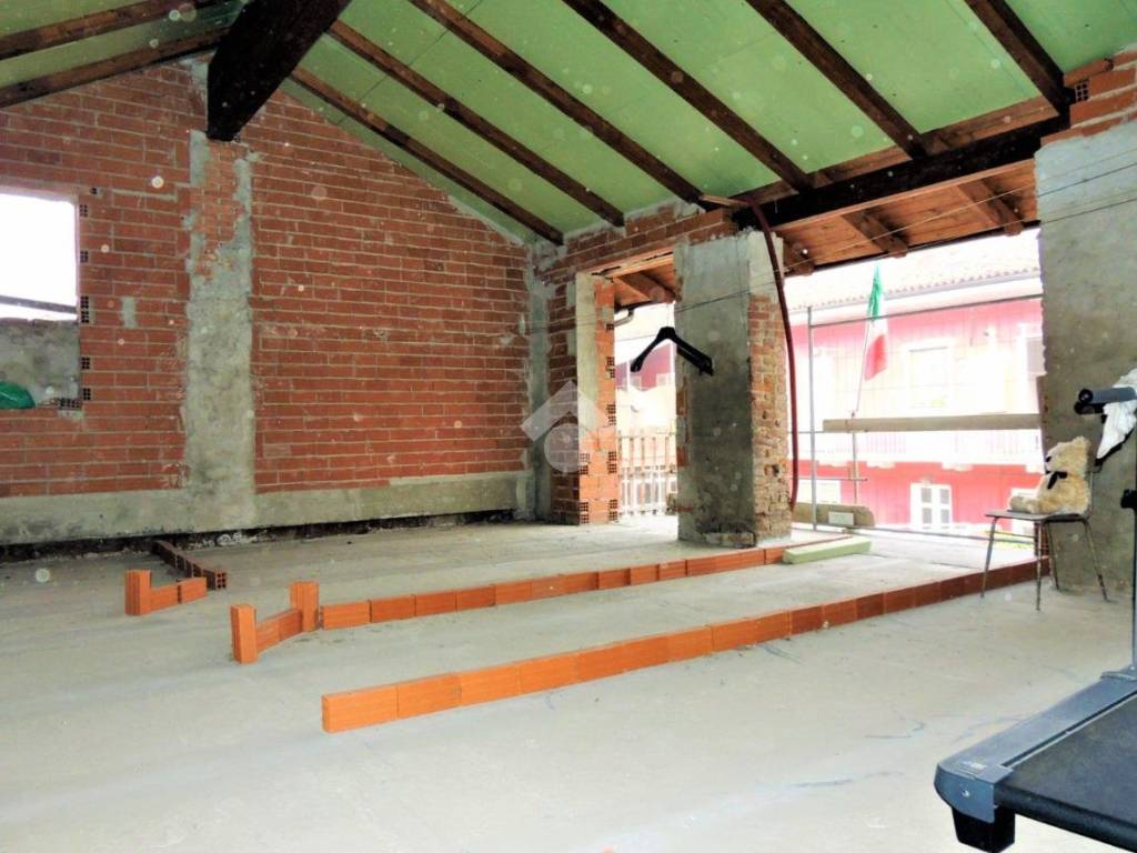 Interno non residenziale