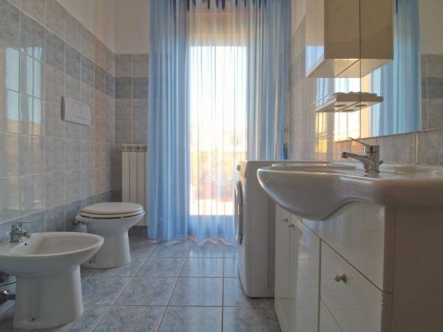 12 - Bagno con doccia (2)