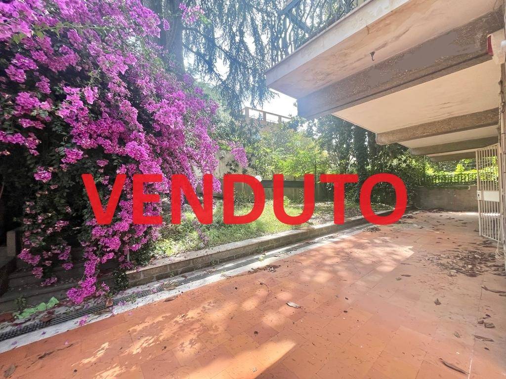 VENDUTO